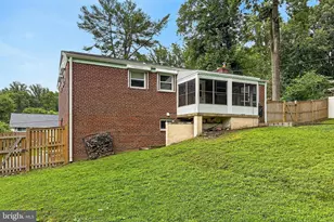 6927 Fern Ln, Annandale, VA 22003 - Photo 47