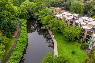 11471 W Washington Plaza W, Reston, VA 20190 - Photo 39
