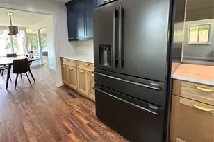 5359 Black Oak Dr, Fairfax, VA 22032 - Photo 7