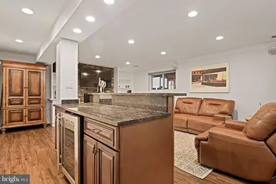 8213 Cottage Street, Vienna, VA 22180 - Photo 35