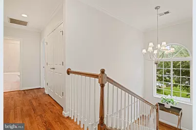 8213 Cottage Street, Vienna, VA 22180 - Photo 19