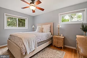 8213 Cottage St, Vienna, VA 22180 - Photo 17