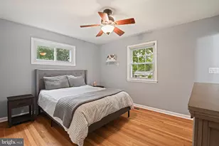 8213 Cottage St, Vienna, VA 22180 - Photo 13