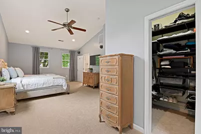 8213 Cottage Street, Vienna, VA 22180 - Photo 23