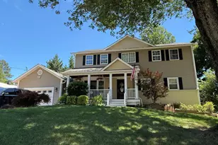 8213 Cottage St, Vienna, VA 22180 - Photo 1