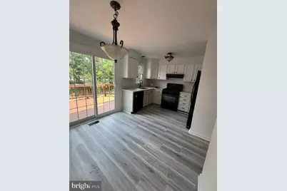 7833 Colonial Springs Boulevard, Alexandria, VA 22306 - Photo 7