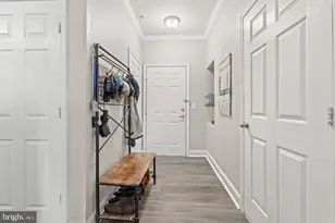 3009 Nicosh Cir, Falls Church, VA 22042 - Photo 3
