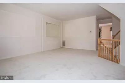 8359 Regal Oak Court, Springfield, VA 22152 - Photo 7
