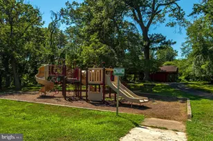 6925 Barrett Rd, Falls Church, VA 22042 - Photo 67