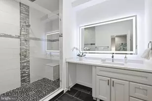 6925 Barrett Rd, Falls Church, VA 22042 - Photo 29