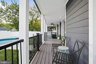 6925 Barrett Rd, Falls Church, VA 22042 - Photo 51