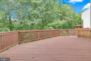 6880 Ridge Water Ct, Centreville, VA 20121 - Photo 23