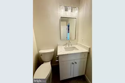 1811 Fallbrook Lane, Vienna, VA 22182 - Photo 35