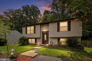 8417 Great Lake Ln, Springfield, VA 22153 - Photo 3