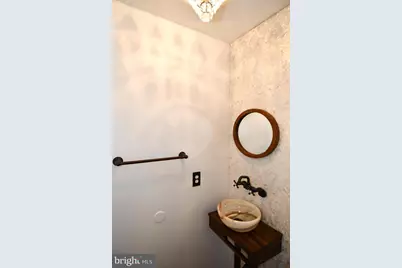 12134 Holly Knoll Circle, Great Falls, VA 22066 - Photo 23
