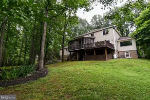 12134 Holly Knoll Cir, Great Falls, VA 22066 - Photo 53