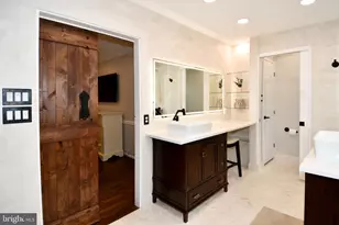 12134 Holly Knoll Cir, Great Falls, VA 22066 - Photo 33