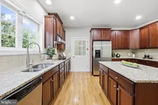 3009 Marshall St, Falls Church, VA 22042 - Photo 11