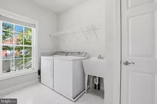 3009 Marshall St, Falls Church, VA 22042 - Photo 23