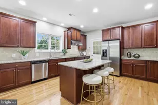 3009 Marshall St, Falls Church, VA 22042 - Photo 9