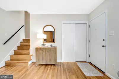 4808 Bradford Drive, Annandale, VA 22003 - Photo 5