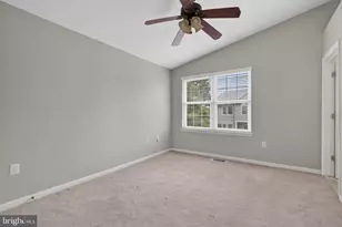 12825 Fair Briar Ln, Fairfax, VA 22033 - Photo 21