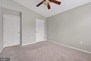 12825 Fair Briar Ln, Fairfax, VA 22033 - Photo 23