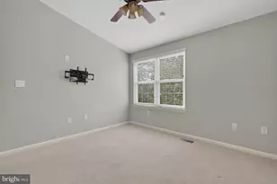 12825 Fair Briar Ln, Fairfax, VA 22033 - Photo 29