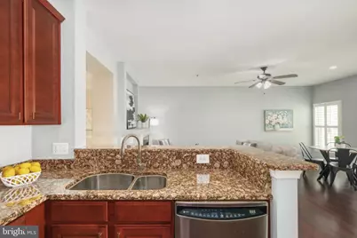 14297 Brushwood Way #116, Centreville, VA 20121 - Photo 29