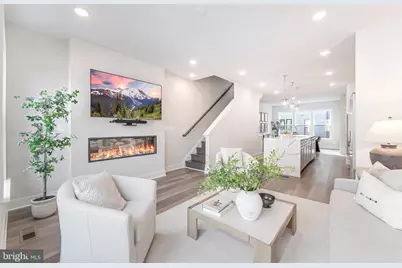 12742 Verdant Way, Reston, VA 20191 - Photo 13