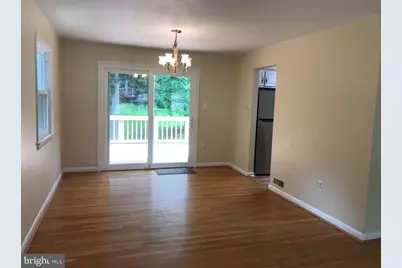 113 Kingsley Road SW, Vienna, VA 22180 - Photo 5