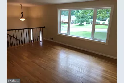113 Kingsley Road SW, Vienna, VA 22180 - Photo 3