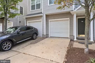 4525 Superior Square, Fairfax, VA 22033 - Photo 3