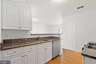 4525 Superior Square, Fairfax, VA 22033 - Photo 13
