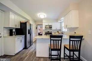13527 Point Pleasant Dr, Chantilly, VA 20151 - Photo 11