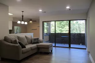 11252 Chestnut Grove Square, Reston, VA 20190 - Photo 13