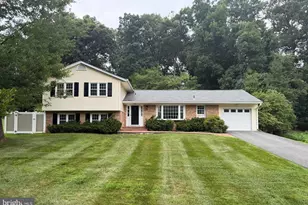 9924 Corsica St, Vienna, VA 22181 - Photo 1
