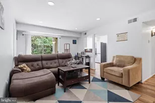 7739 Inversham Dr, Falls Church, VA 22042 - Photo 3
