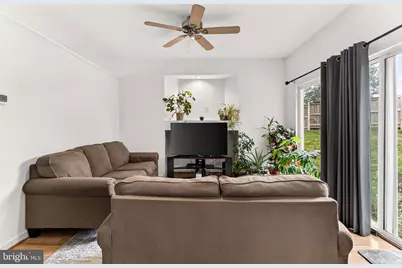 6029 McAlester Way, Centreville, VA 20121 - Photo 23