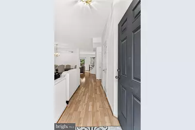 6029 McAlester Way, Centreville, VA 20121 - Photo 7
