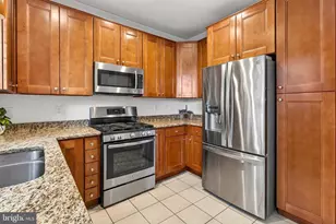 6029 McAlester Way, Centreville, VA 20121 - Photo 17
