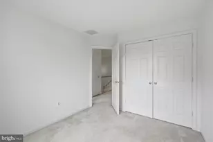 2449 Clover Field Cir, Herndon, VA 20171 - Photo 25