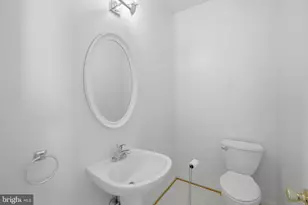 2449 Clover Field Cir, Herndon, VA 20171 - Photo 13
