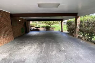 521 Beulah Road NE, Vienna, VA 22180 - Photo 27
