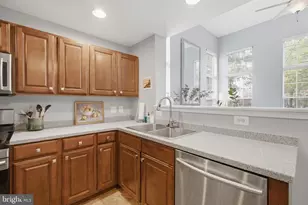 1899 Crescent Park Dr, Reston, VA 20190 - Photo 15