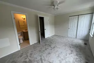 7679 Sheffield Village Ln, Lorton, VA 22079 - Photo 15