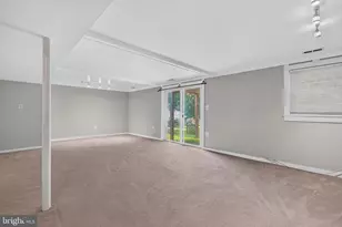 8006 Lady Lewis Ct, Springfield, VA 22153 - Photo 27