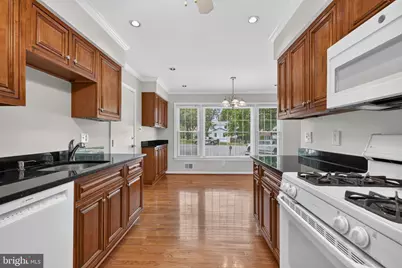 8006 Lady Lewis Court, Springfield, VA 22153 - Photo 13
