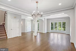 710 Parrish Farm Ln, Great Falls, VA 22066 - Photo 5