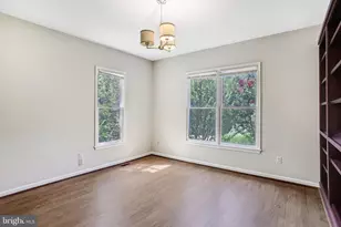 710 Parrish Farm Ln, Great Falls, VA 22066 - Photo 15